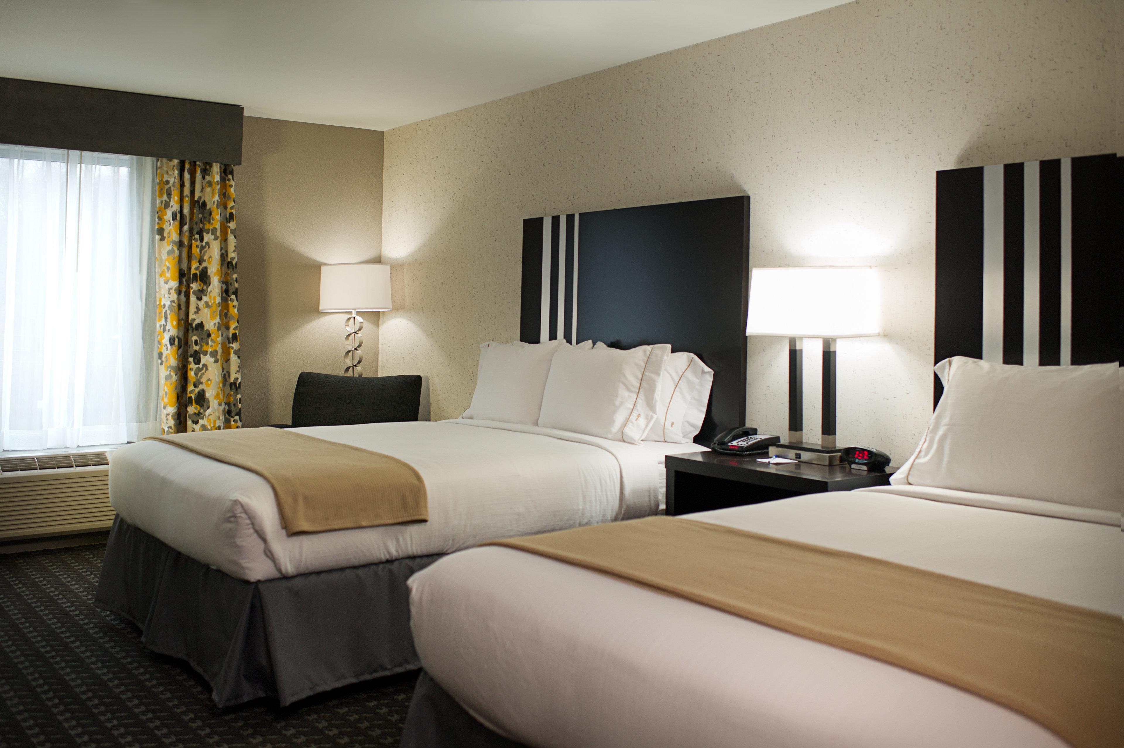 Holiday Inn Express And Suites Madison Central By Ihg Eksteriør billede
