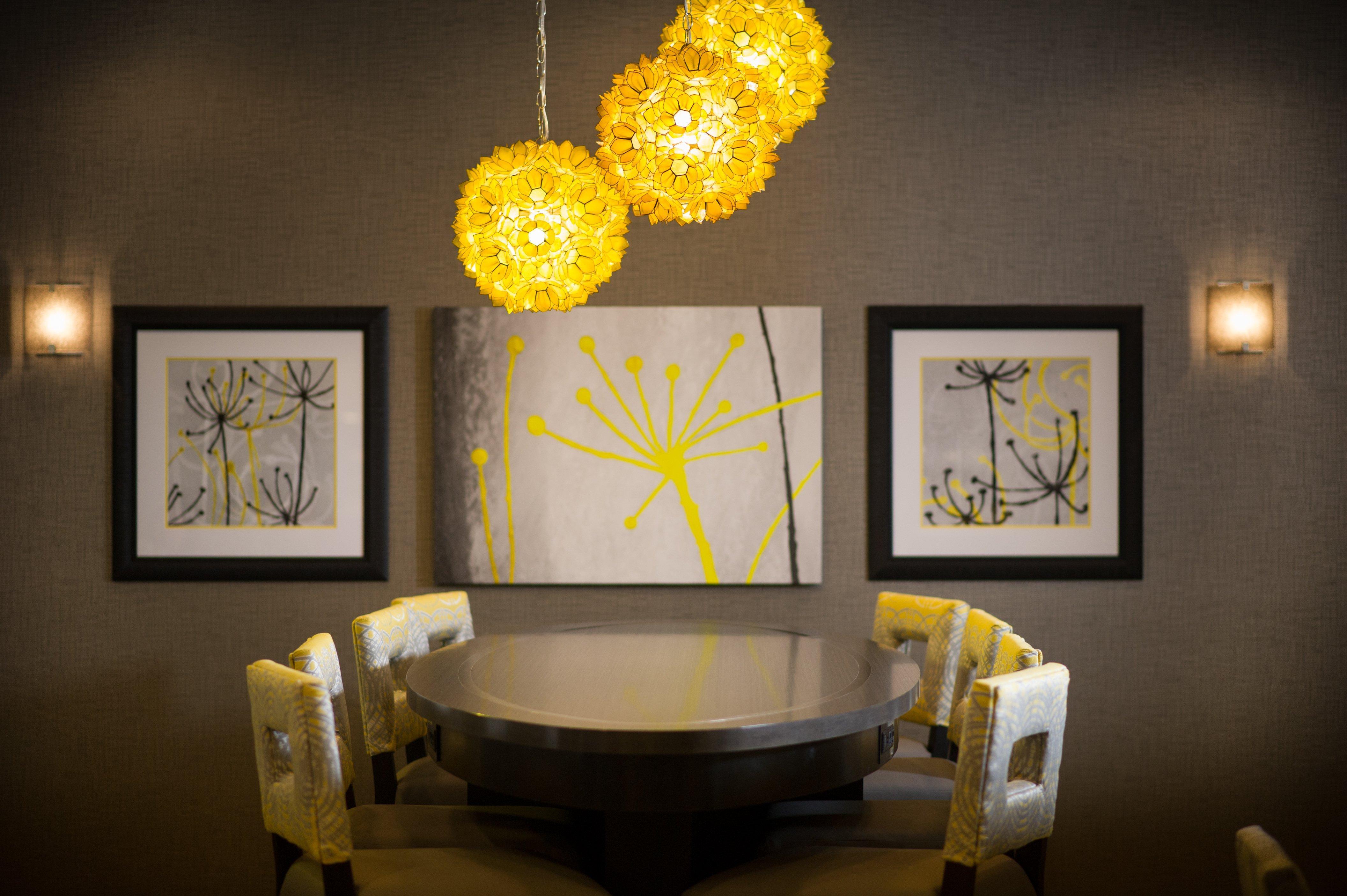 Holiday Inn Express And Suites Madison Central By Ihg Eksteriør billede