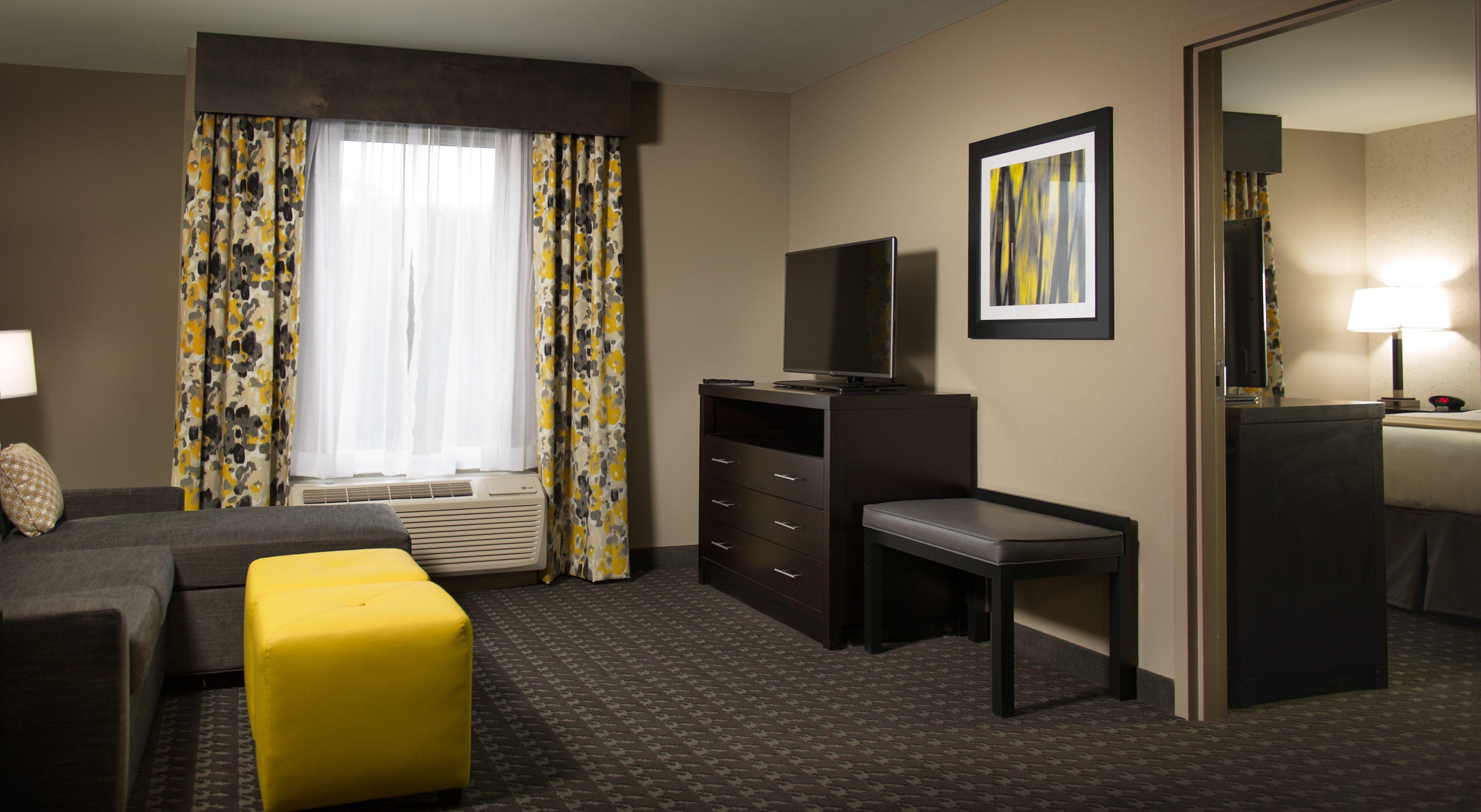 Holiday Inn Express And Suites Madison Central By Ihg Eksteriør billede