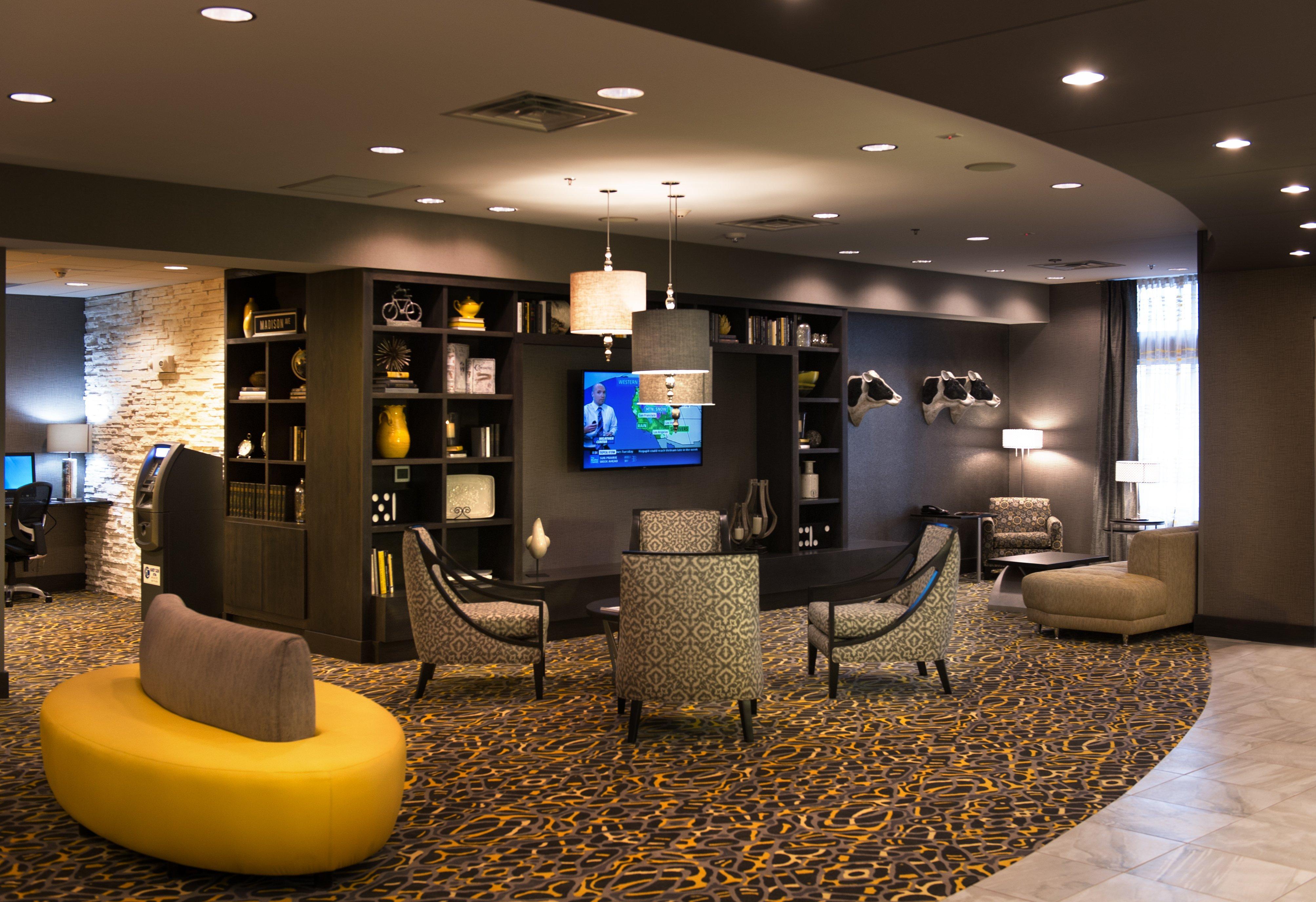 Holiday Inn Express And Suites Madison Central By Ihg Eksteriør billede