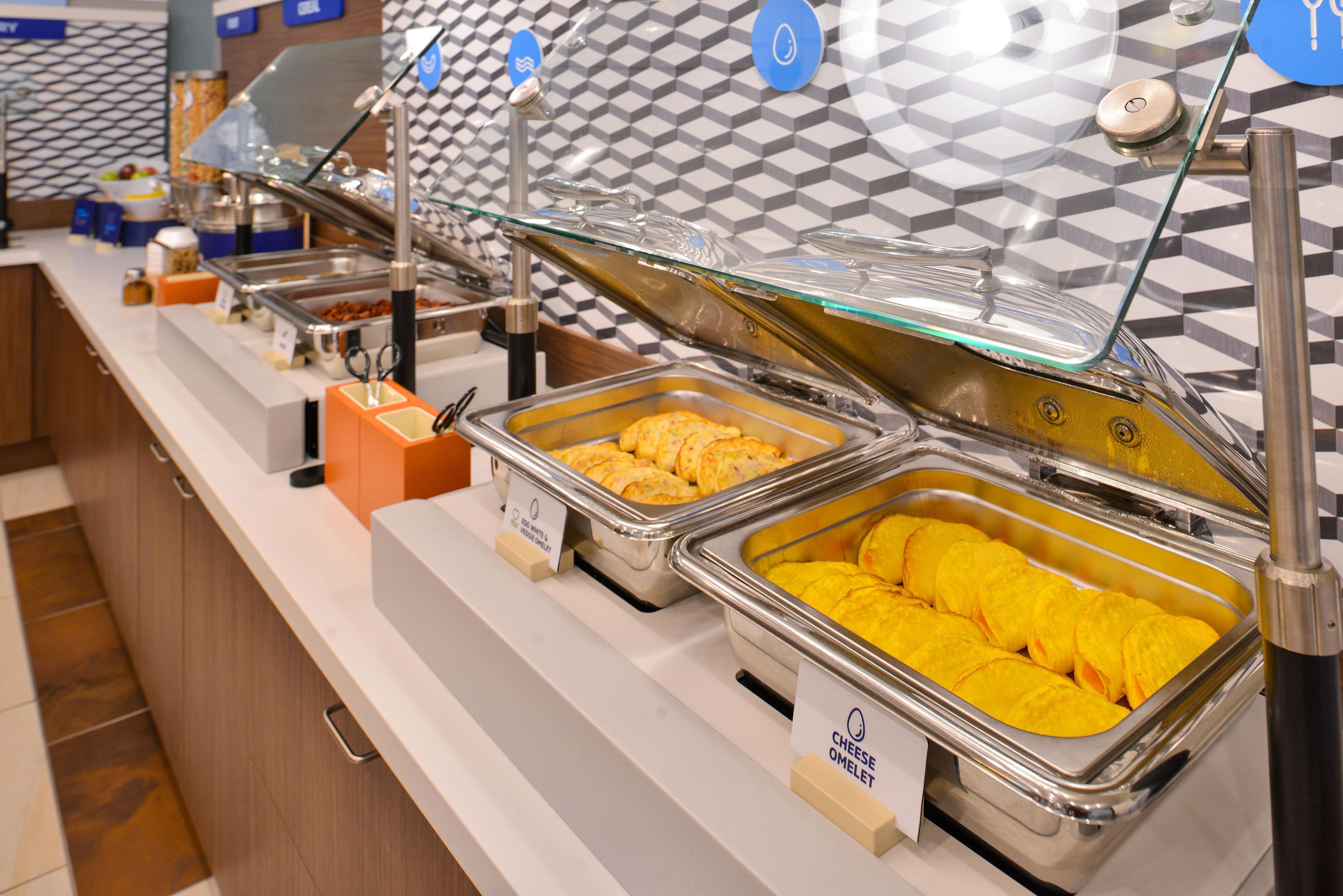 Holiday Inn Express And Suites Madison Central By Ihg Eksteriør billede