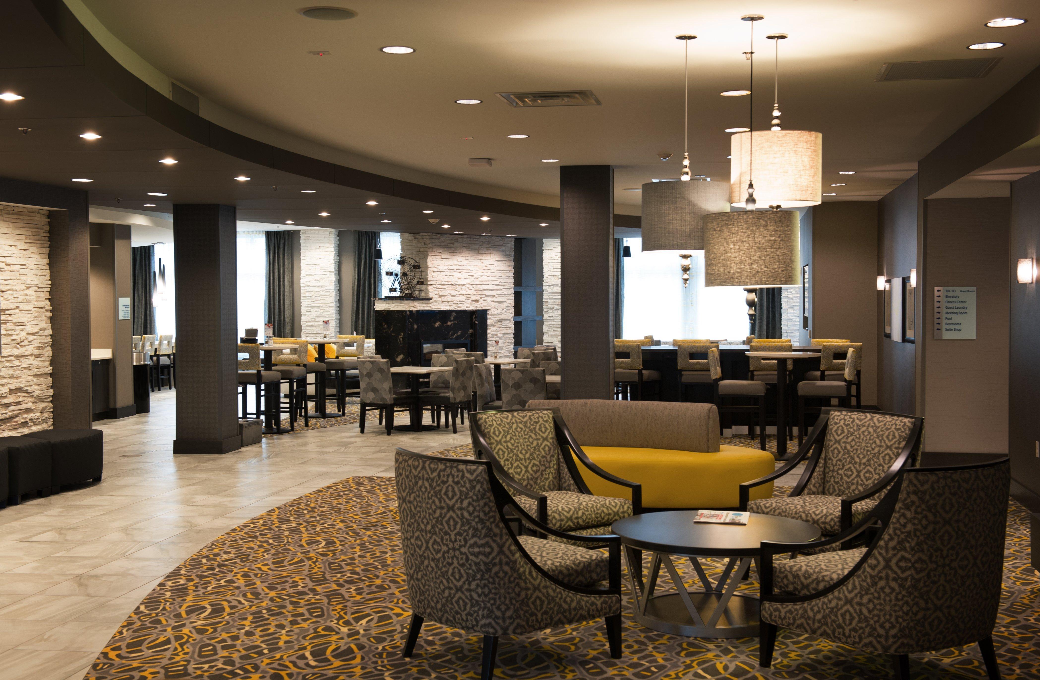 Holiday Inn Express And Suites Madison Central By Ihg Eksteriør billede